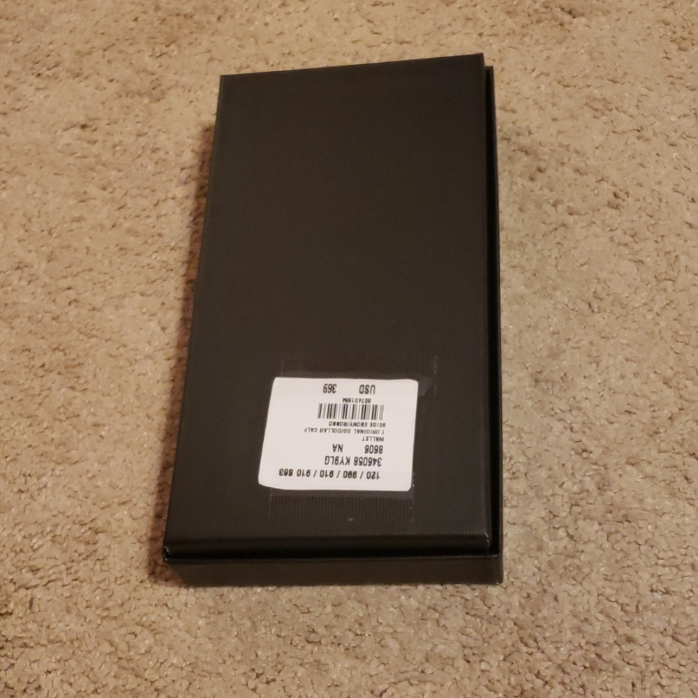 Gucci wallet box - Picture 2 of 3